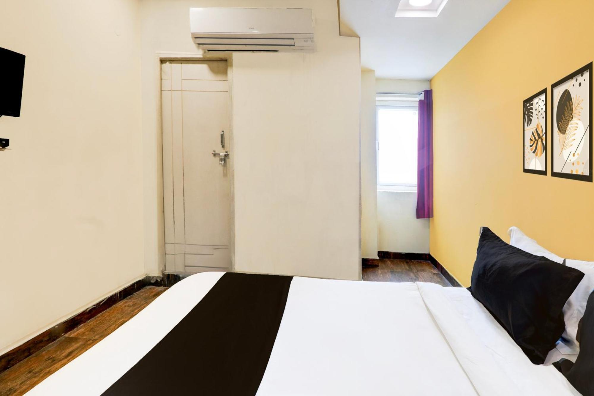 Super Hotel O Medipally Upal 外观 照片